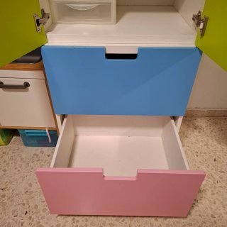 Mueble infantil 2 cajones y puertas Ikea