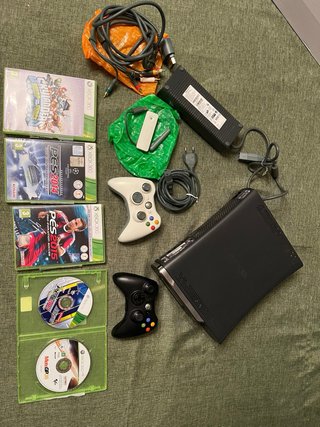 Console Xbox 360 Elite 120GB+giochi