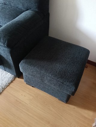 Sofá chaiselongue 4 plazas. Gris. Buen estado
