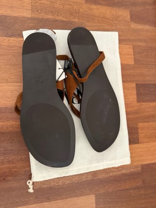 Sandalias Zara planas atadas marrón nuevas talla39
