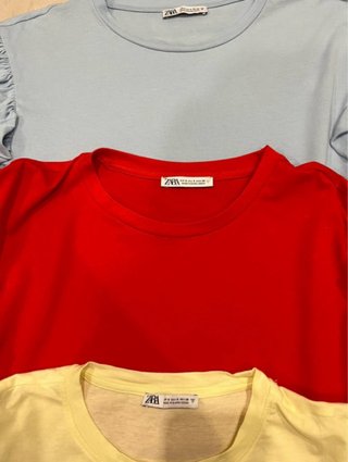 Lote 3 Camisetas Zara Talla S son grandes  como M