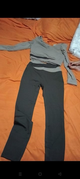 Conjunto deportivo negro hombre/mujer OFERTA