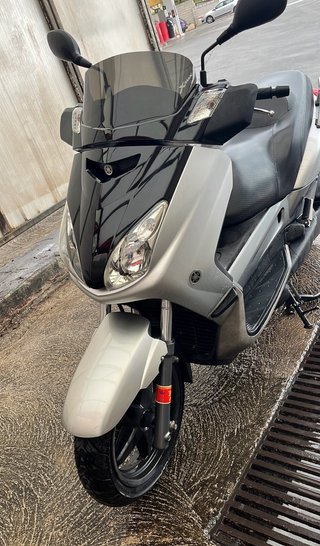 Yamaha Xmax 250