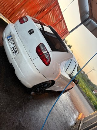 SEAT Leon 2001