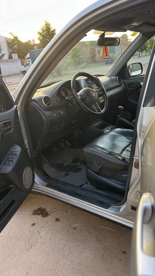 Toyota RAV4 2005