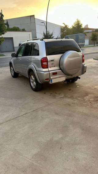 Toyota RAV4 2005