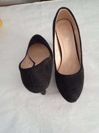 Zapatos de salón Bella Star negros talla 37