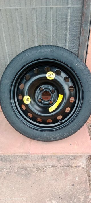 Rueda de repuesto tipo galleta