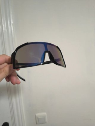 Gafas deportivas azul camaleón