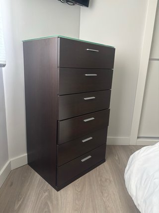 Dormitorio madera bengué