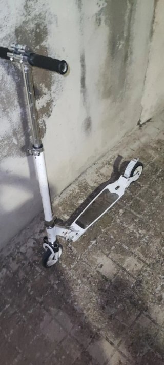 Patinete Oxelo blanco