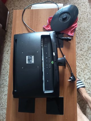 Monitor Nevir 19 TDT HDMI VGA Euroconector