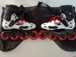 CHOLLO PATINES OXELO + FUNDA TRANSPORTE T 39/40