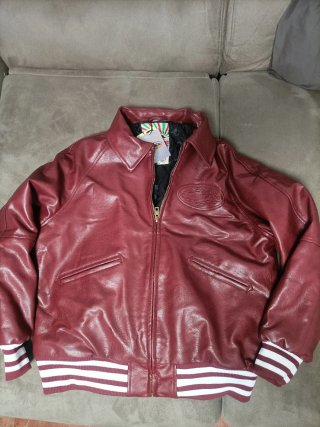 Chaqueta cuero roja (Estilo Corteiz) Talla L