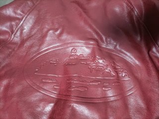 Chaqueta cuero roja (Estilo Corteiz) Talla L