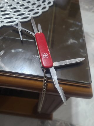 Navaja multiusos Victorinox roja