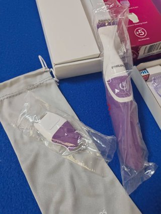 Philips Bikini Trimmer 2000 Morado/Blanco