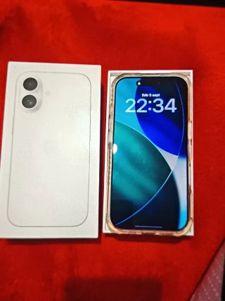 iPhone 17
