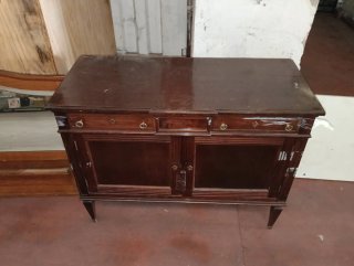 Mueble antiguo vitrina madera