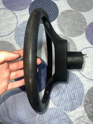 Volante Peugeot 205