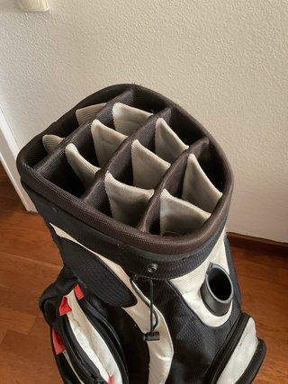 Bolsa de Golf TaylorMade ft. Mercedes benz