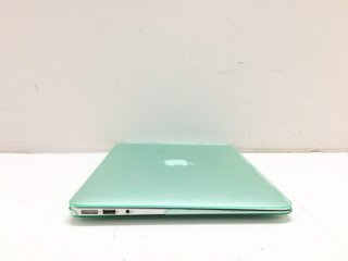 E747933-0 PORTATIL APPLE APPLE MACBOOK AIR CORE I5