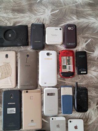 Lotto Telefoni Smartphone Fotocamere Toshiba