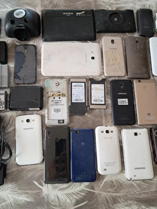 Lotto Telefoni Smartphone Fotocamere Toshiba