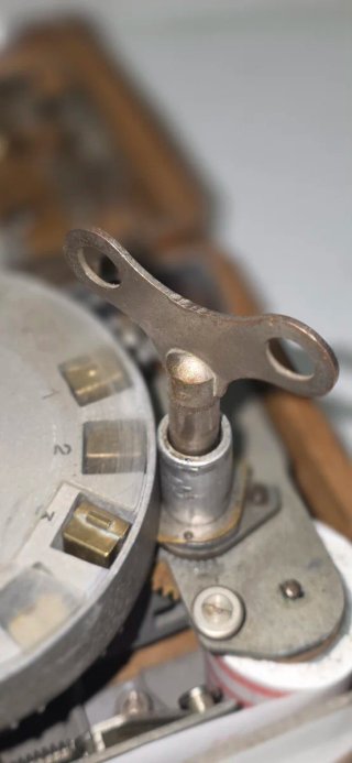 Orologio marcatempo piccioni viaggiatori