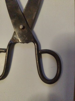 Tijeras antiguas de metal