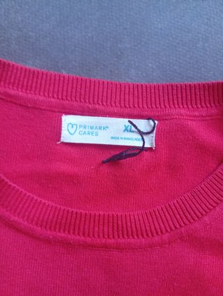 Lote 3 Piezas Stradivarius: Falda y 2 Tops