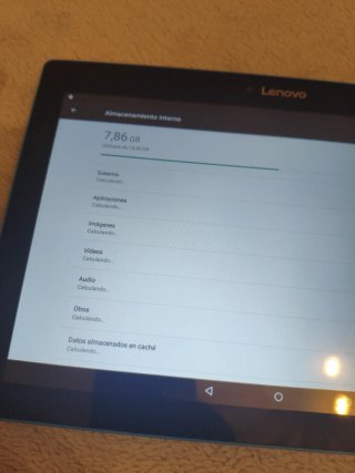 Lenovo TB-X103F 10" 16GB Android 6.0.1