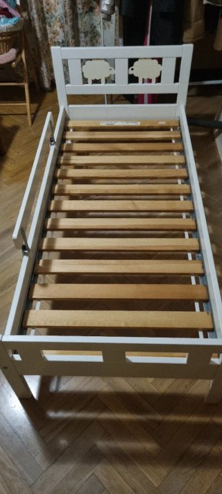Cama infantil blanca IKEA