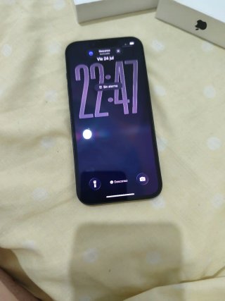 iPhone 13 256GB Nero + Custodie e Caricatore
