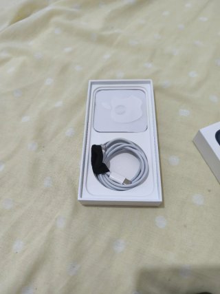 iPhone 13 256GB Nero + Custodie e Caricatore