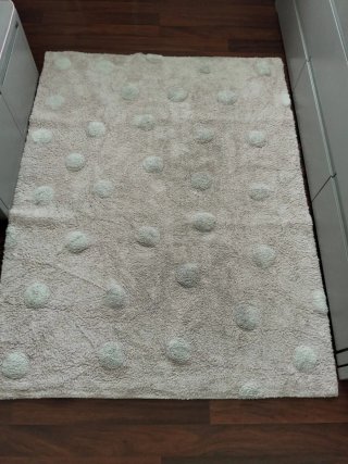 Alfombra infantil lavable Lorena Canals lunares