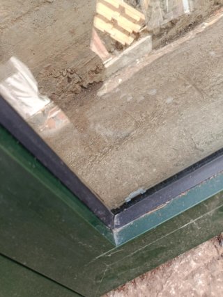 Ventana balconera aluminio verde climalit