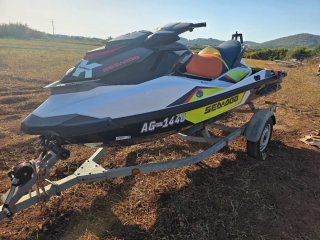 Sea Doo Moto de Agua 40 horas usted