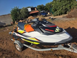 Sea Doo Moto de Agua 40 horas usted