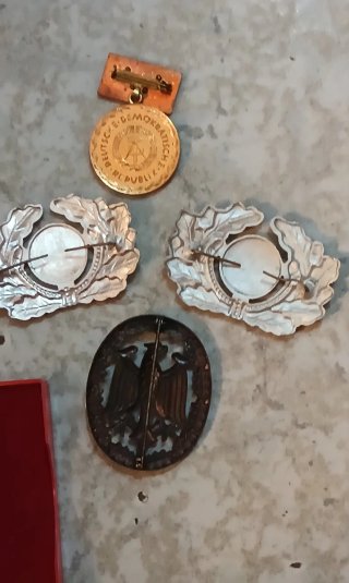 Insignias alemanas (RDA)