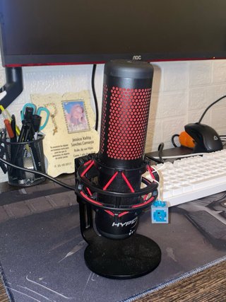 HyperX Quadcast 2 Micrófono