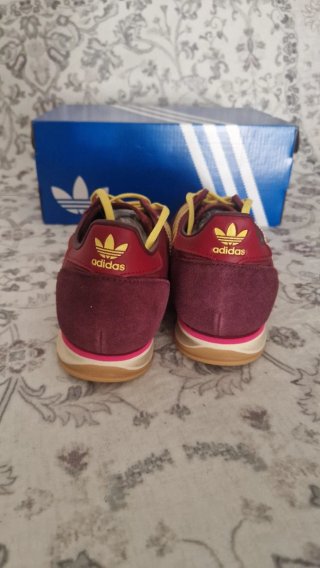 Adidas SL 72 burdeos y Amarillas