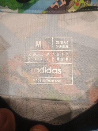 Camiseta Shin Chan JFA Japón