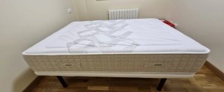 Colchón Pikolin 135cm + Base Blanca + Patas