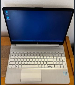 Ordenador portátil HP Plata