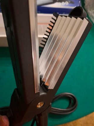 Piastra per capelli