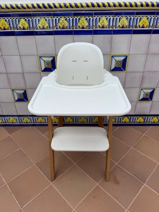 Trona Stokke Clikk Blanca y Madera