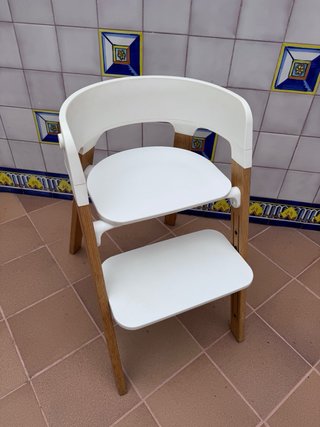 Trona Stokke Clikk Blanca y Madera