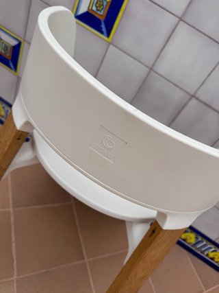 Trona Stokke Clikk Blanca y Madera
