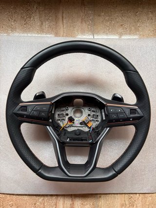 Volante Leon Cupra
